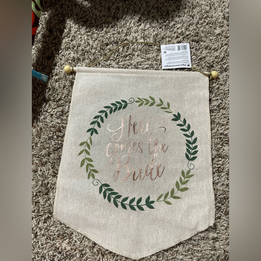 🌟5 for $25🌟 Here Comes The Bride wedding pennant flag